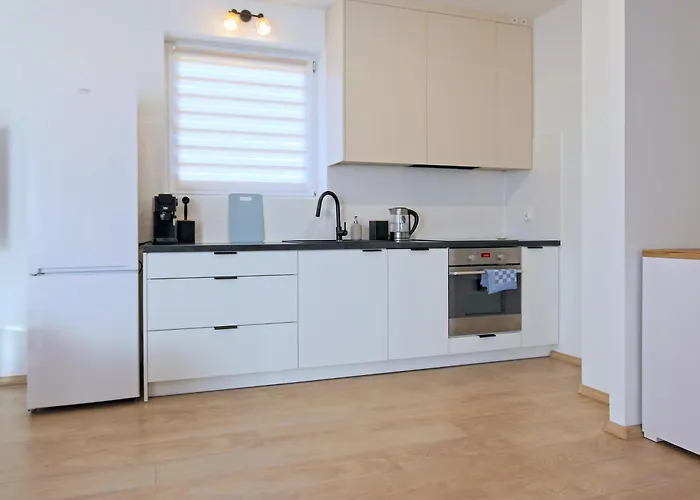 Miriam Borkowska - Parking 아파트